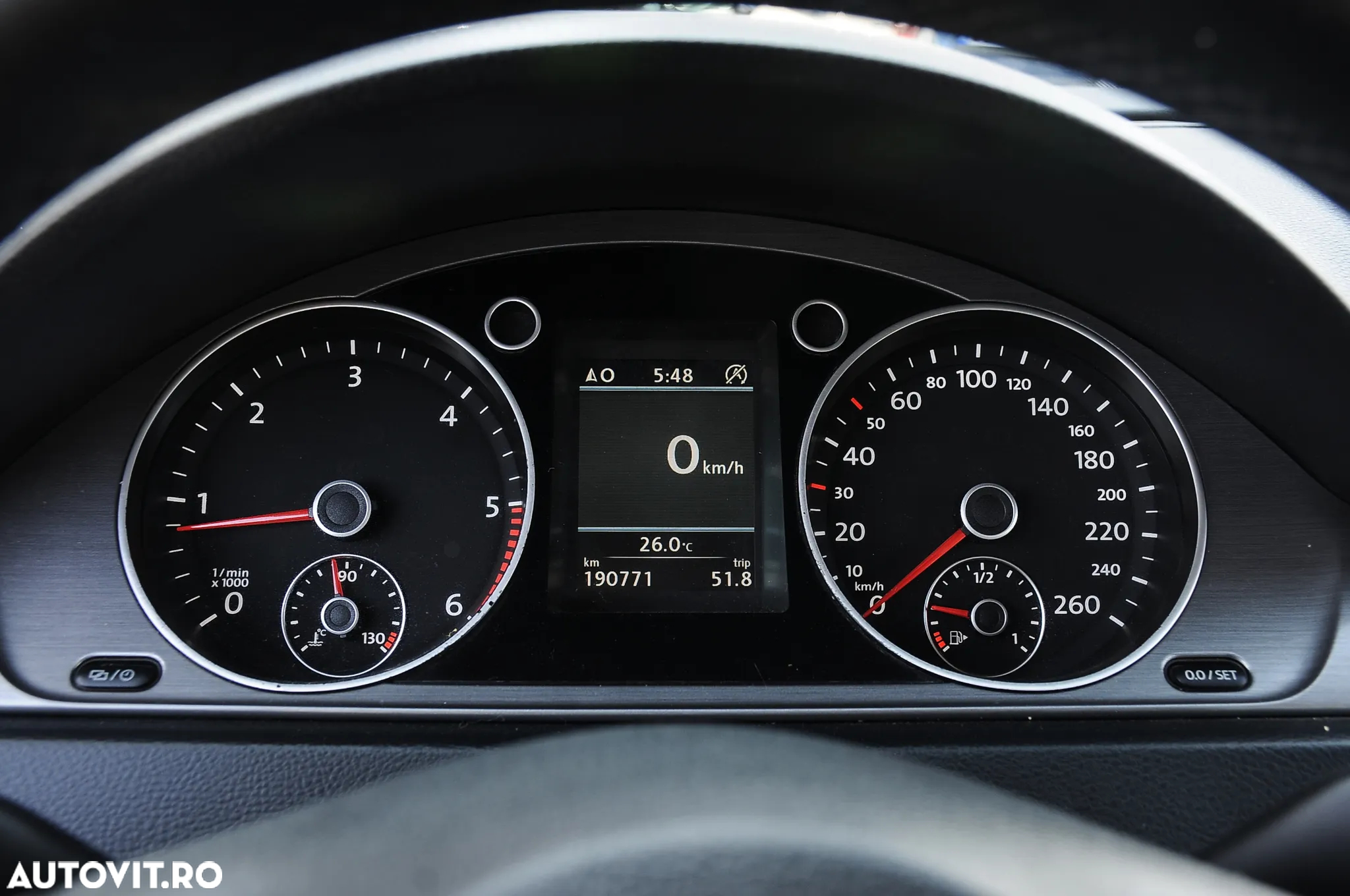 Volkswagen Passat Variant 1.6 TDI BlueMotion - 10
