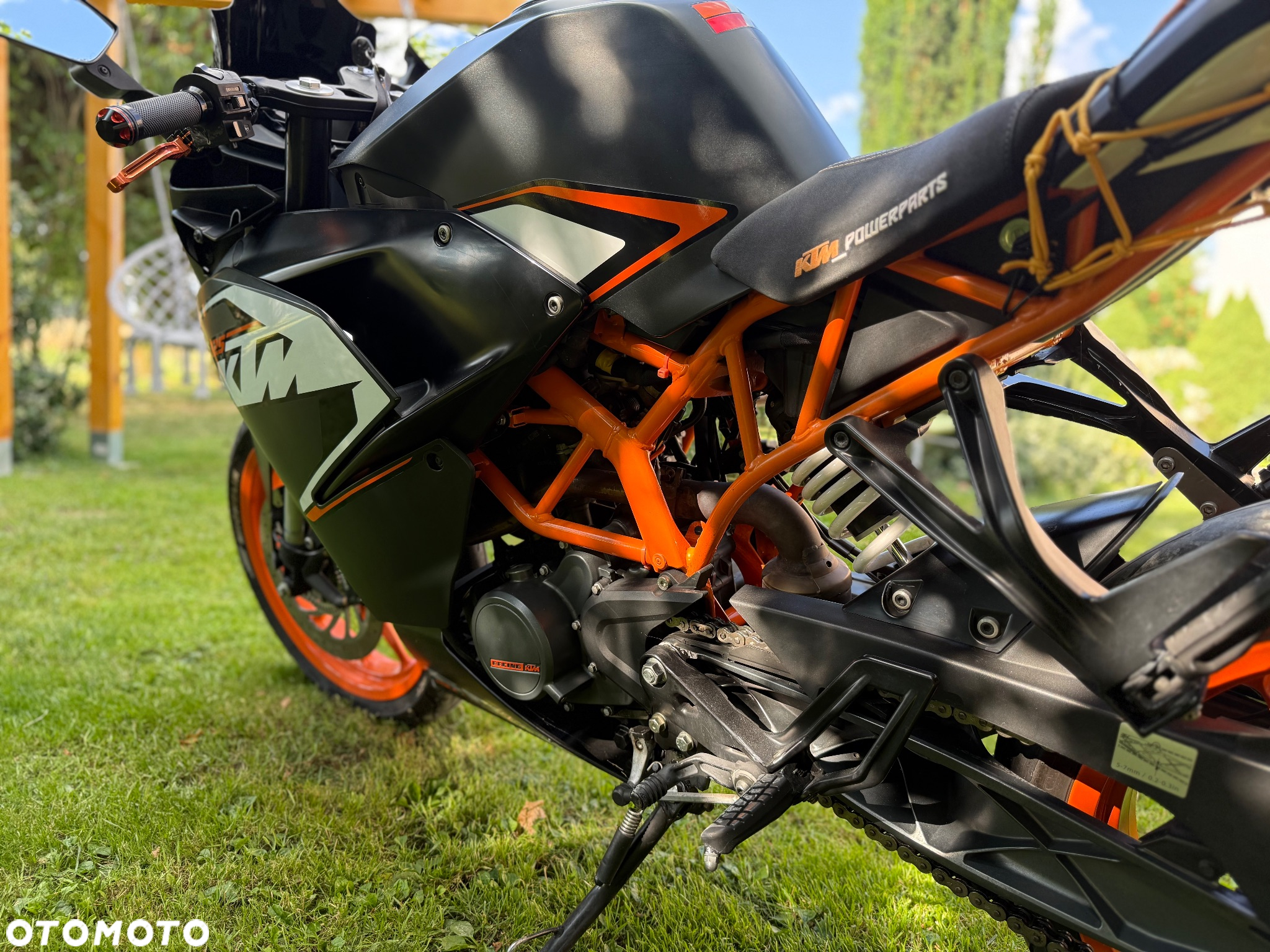 KTM RC 125 - 12