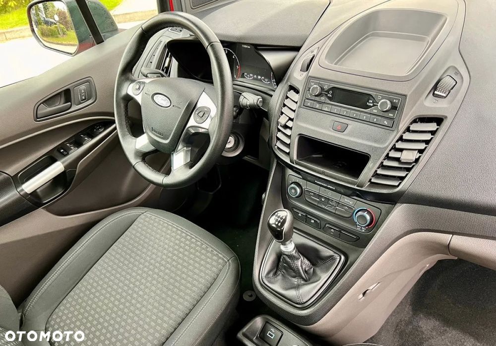 Ford Tourneo Connect 1.5 TDCi Start-Stop Titanium - 22