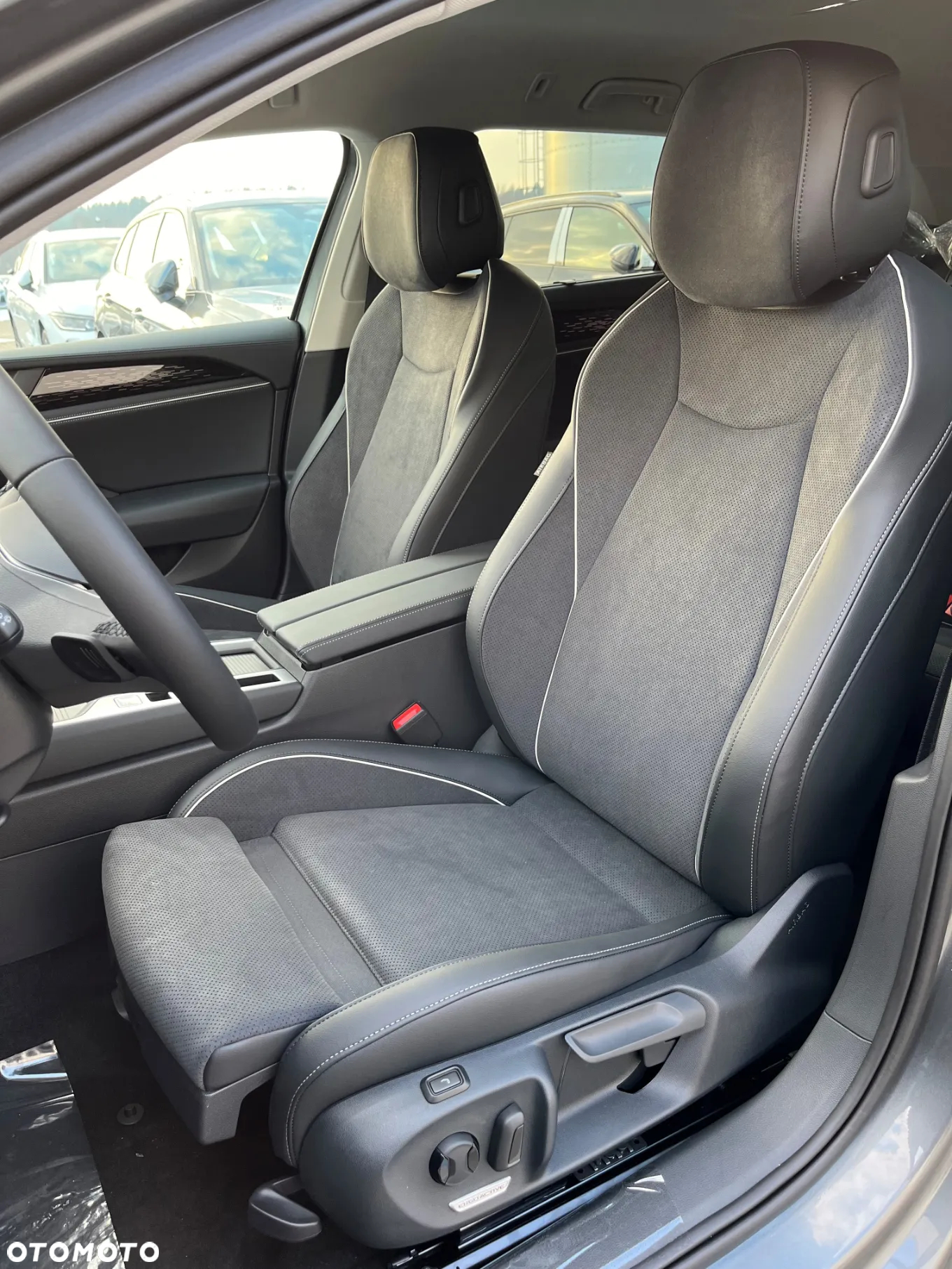 Volkswagen Passat 2.0 TDI SCR Business DSG - 8