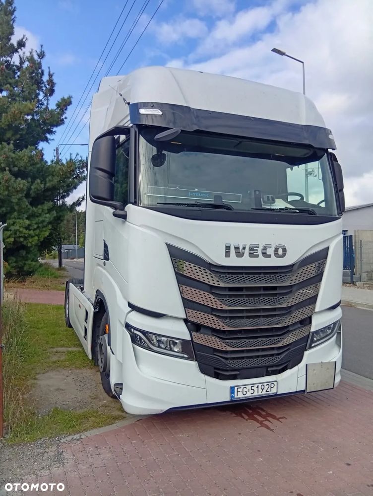 Iveco S-Way - 8