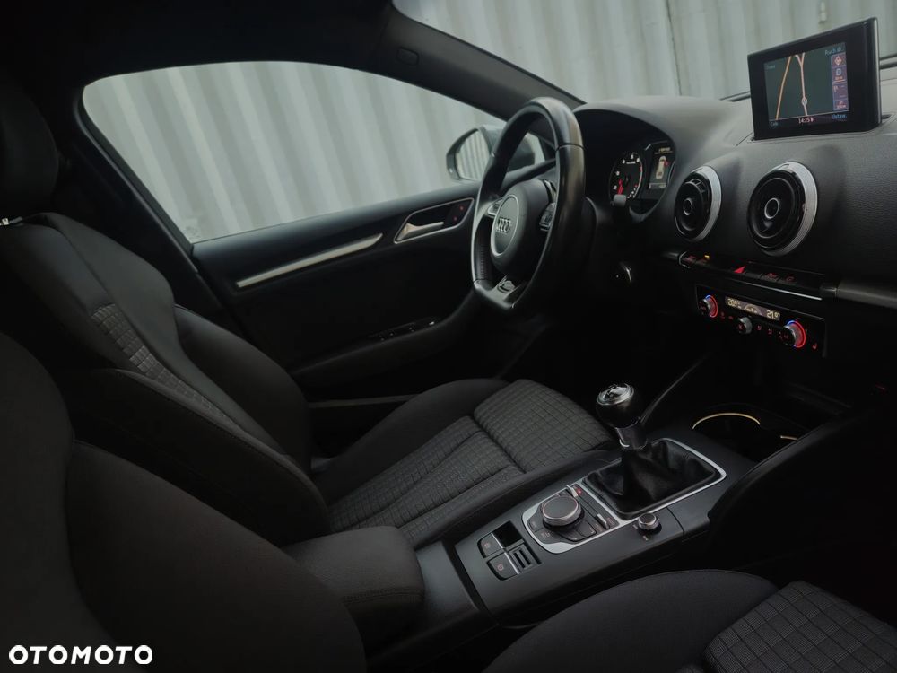 Audi A3 Sportback 1.4 TFSI Attraction - 18