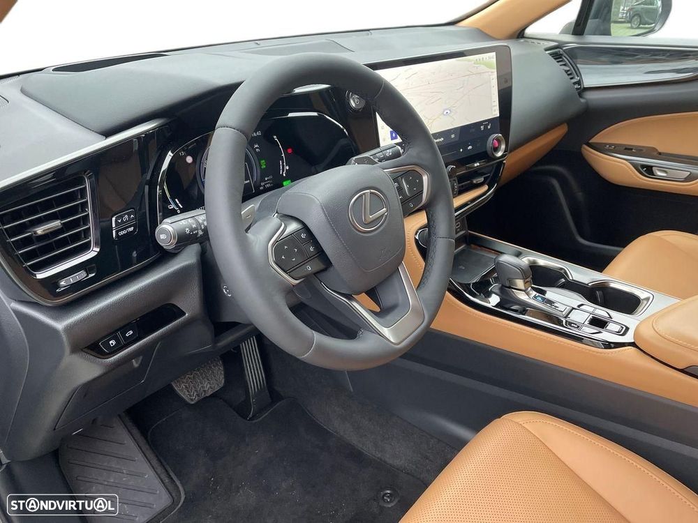 Lexus NX 450h+ - 23
