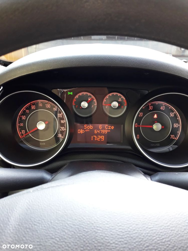 Fiat Punto Evo - 10