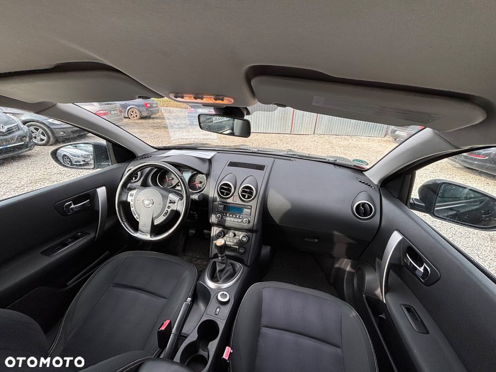 Nissan Qashqai 2.0 4x4 Tekna - 29