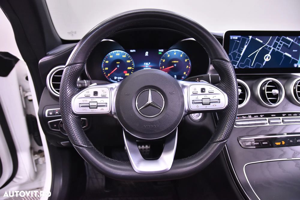 Mercedes-Benz C 180 Cabrio 9G-TRONIC AMG Line - 24
