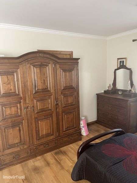 Casarão em Mirão - Grande imagem: 5/8