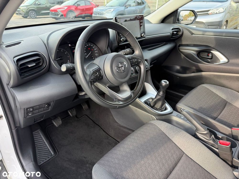 Toyota Yaris 1.0 Comfort - 4