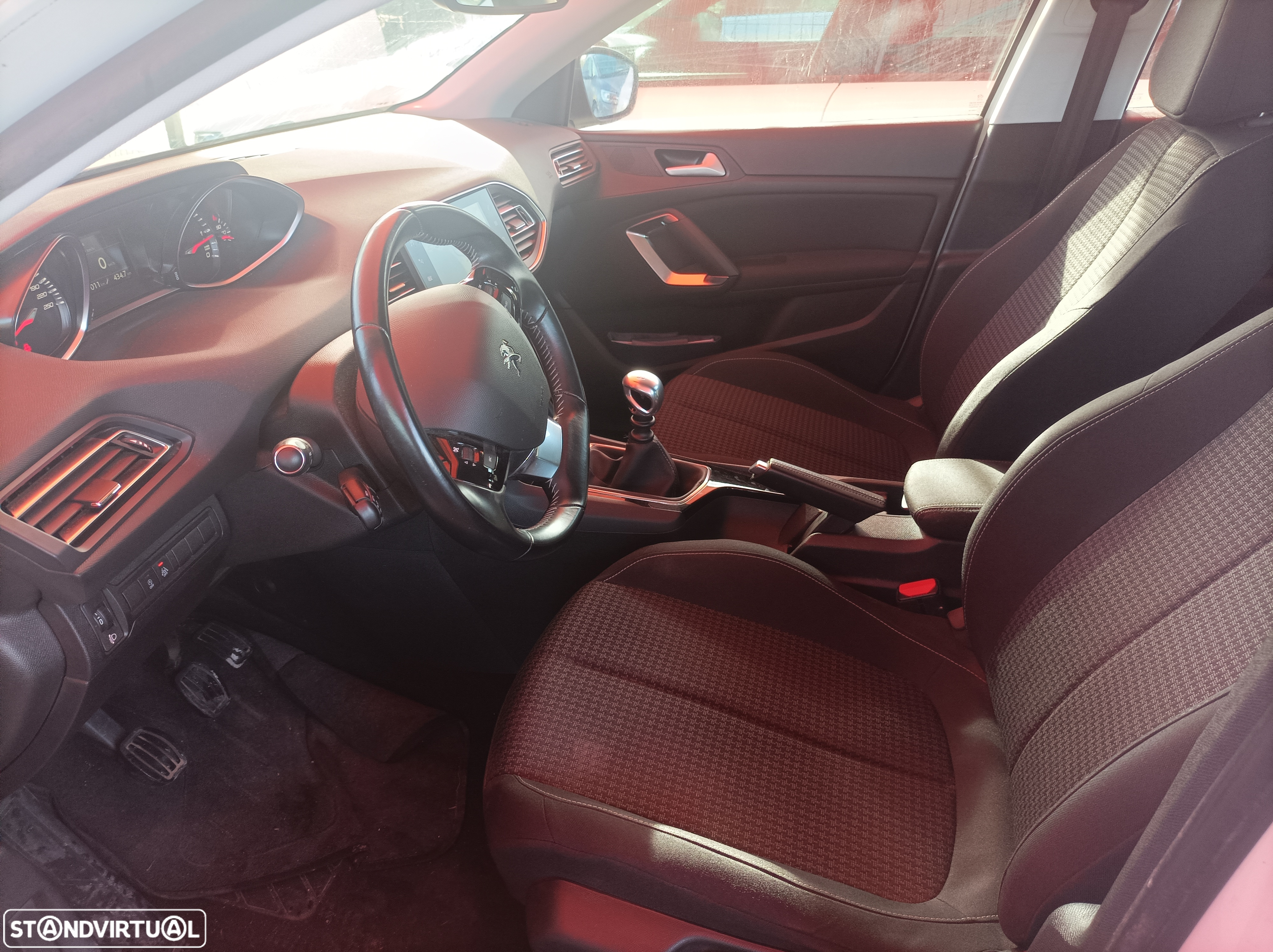 Peugeot 308 1.6 BlueHDi Active - 14