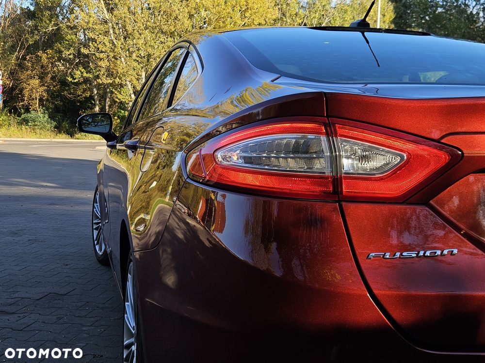 Ford Fusion - 14