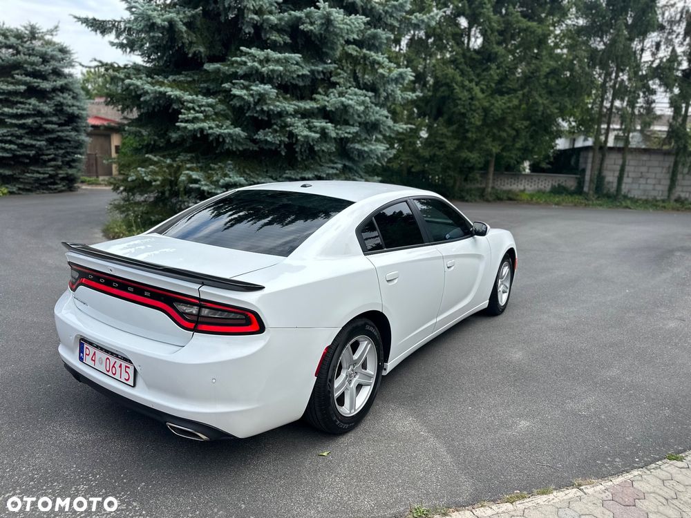 Dodge Charger - 4