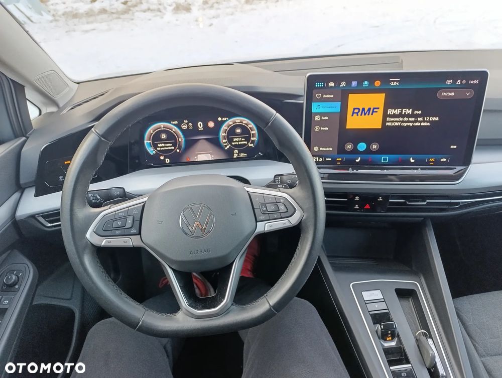 Volkswagen Golf 2.0 TDI SCR DSG Life - 35