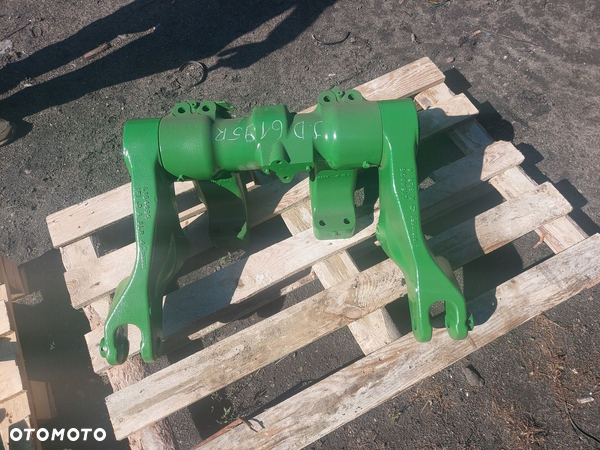 PLECAK PODNOŚNIK TYŁ RAMIONA PODNOŚNIKA L220742 JOHN DEERE 6195R 2017r.