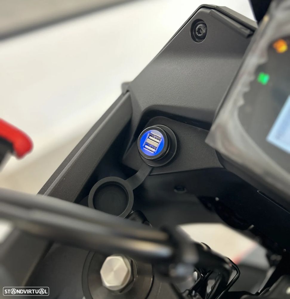 Honda Transalp XL750 SP - 3