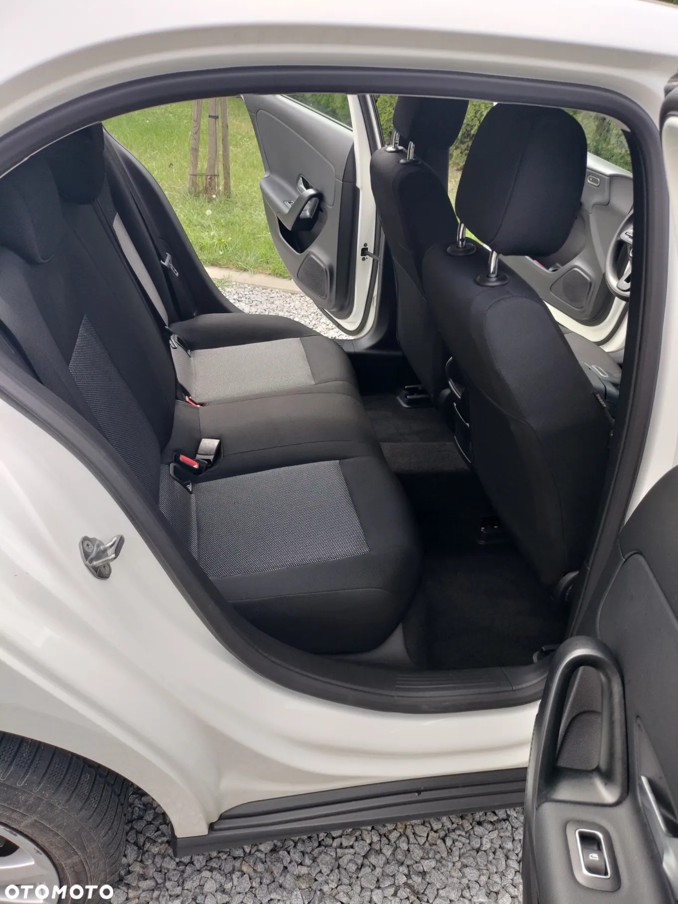 Mercedes-Benz Klasa A 160 d Style - 14