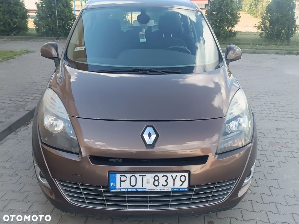 Renault Grand Scenic 1.9 dCi FAP Dynamique - 7