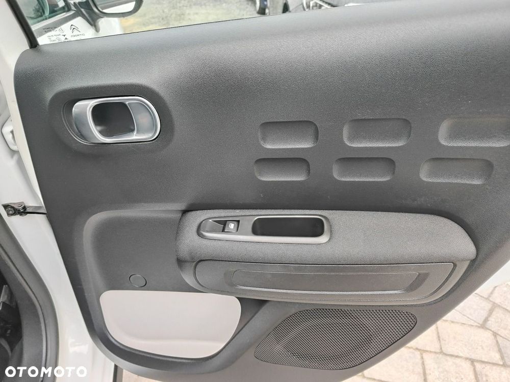 Citroën C3 1.2 PureTech Origins - 25