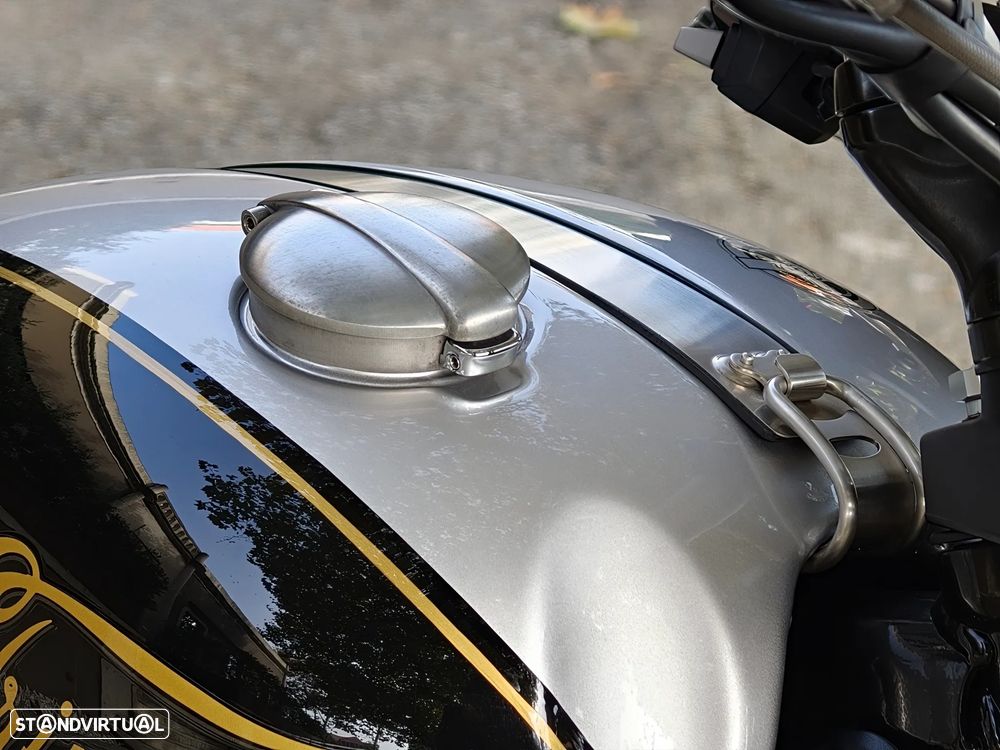 Triumph Scrambler 1200 XE Icon Edition - 20