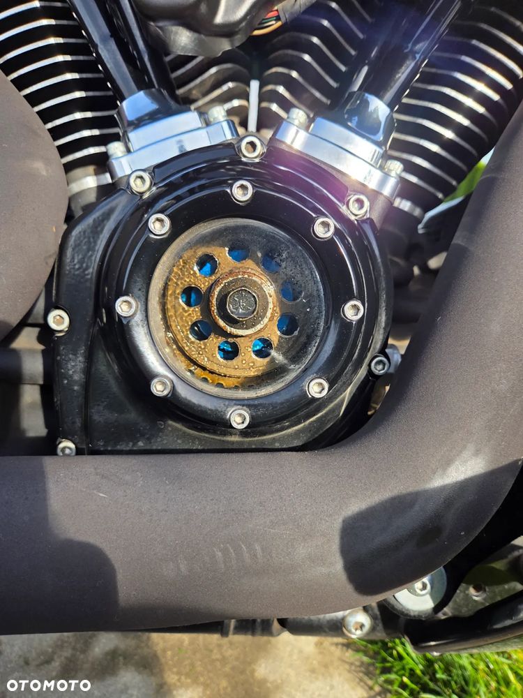 Harley-Davidson FXSB Breakout - 17