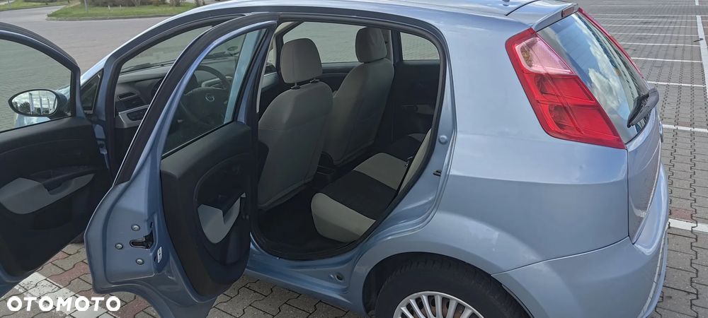 Fiat Grande Punto 1.4 8V Dynamic - 18