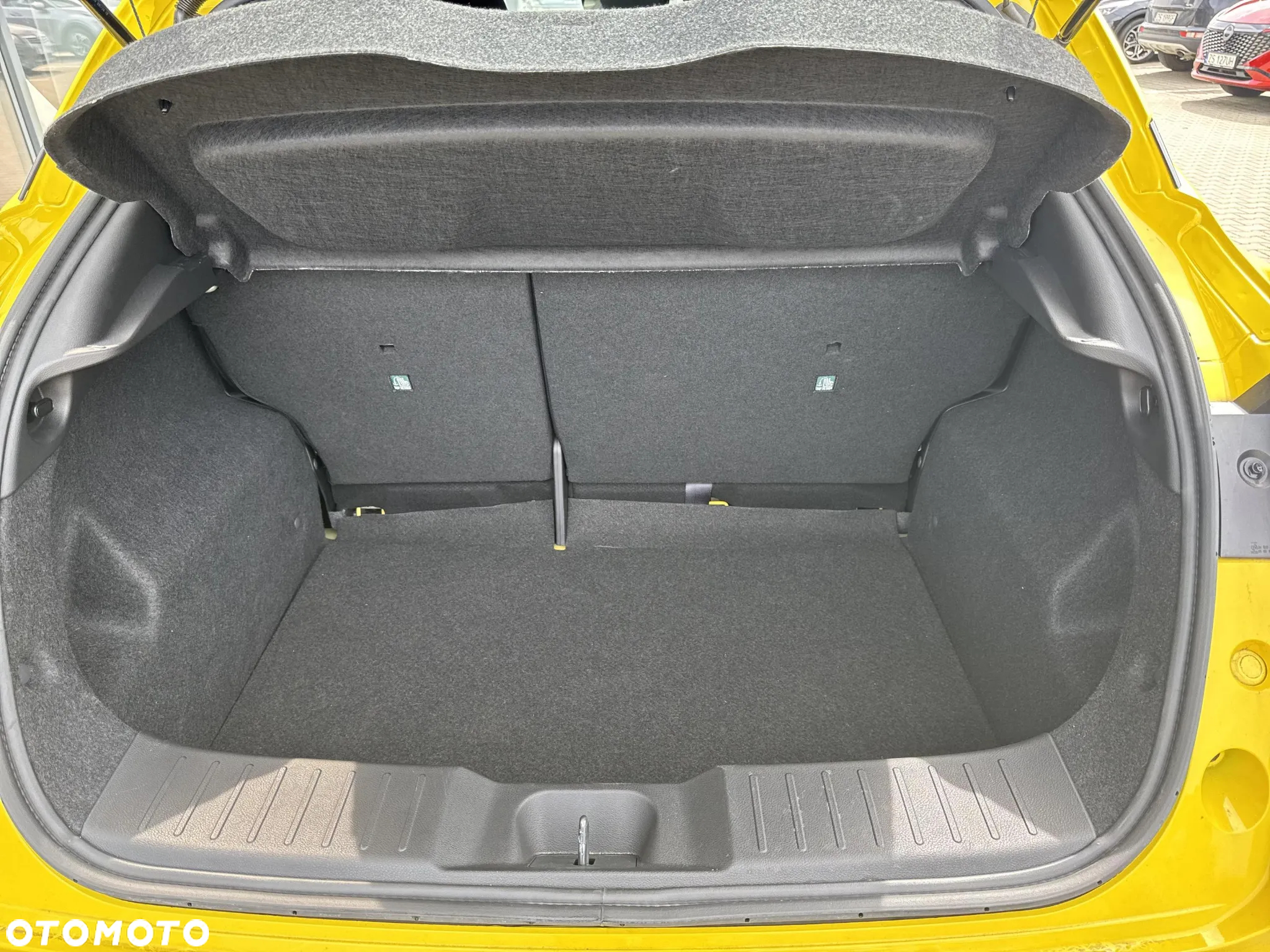 Nissan Juke 1.0 DIG-T N-Connecta DCT - 12