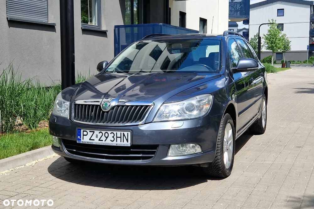 Skoda Octavia 1.8 TSI Ambiente - 1
