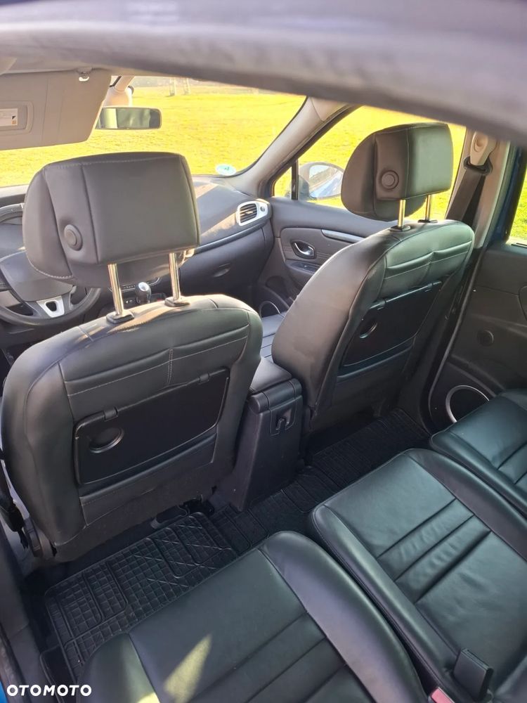 Renault Grand Scenic 1.9 dCi FAP Avantage - 10