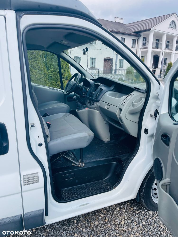 Renault Trafic - 11