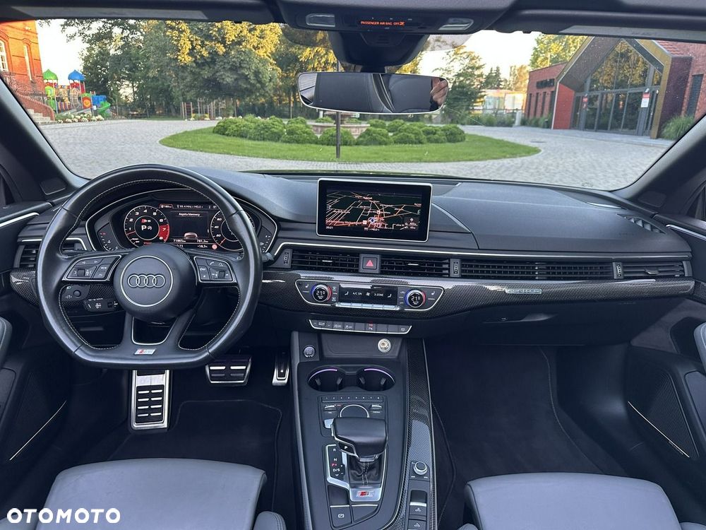 Audi S5 Cabrio - 12