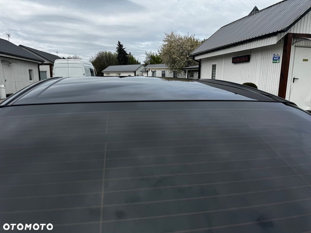 Toyota Camry - 21