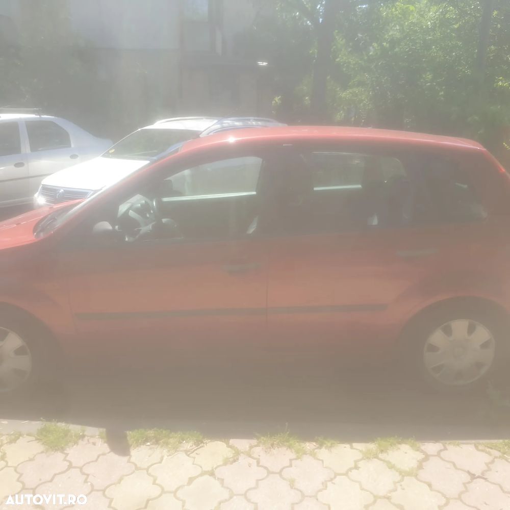 Ford Fiesta - 9