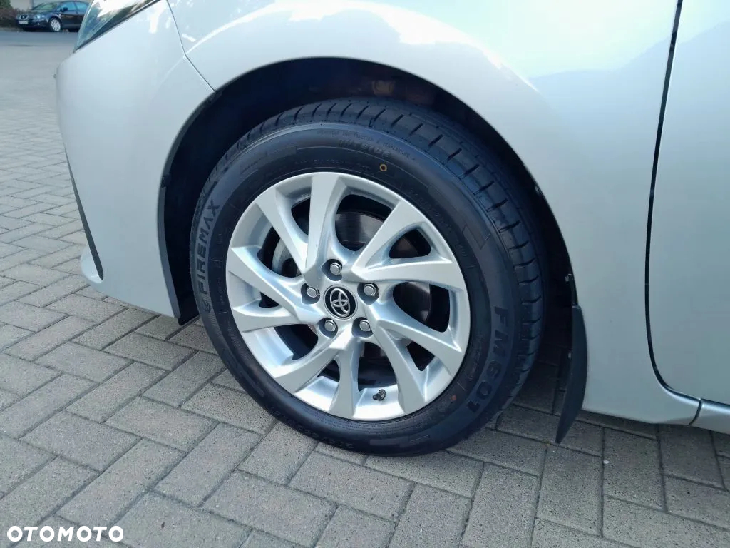 Toyota Corolla 1.6 Comfort - 21