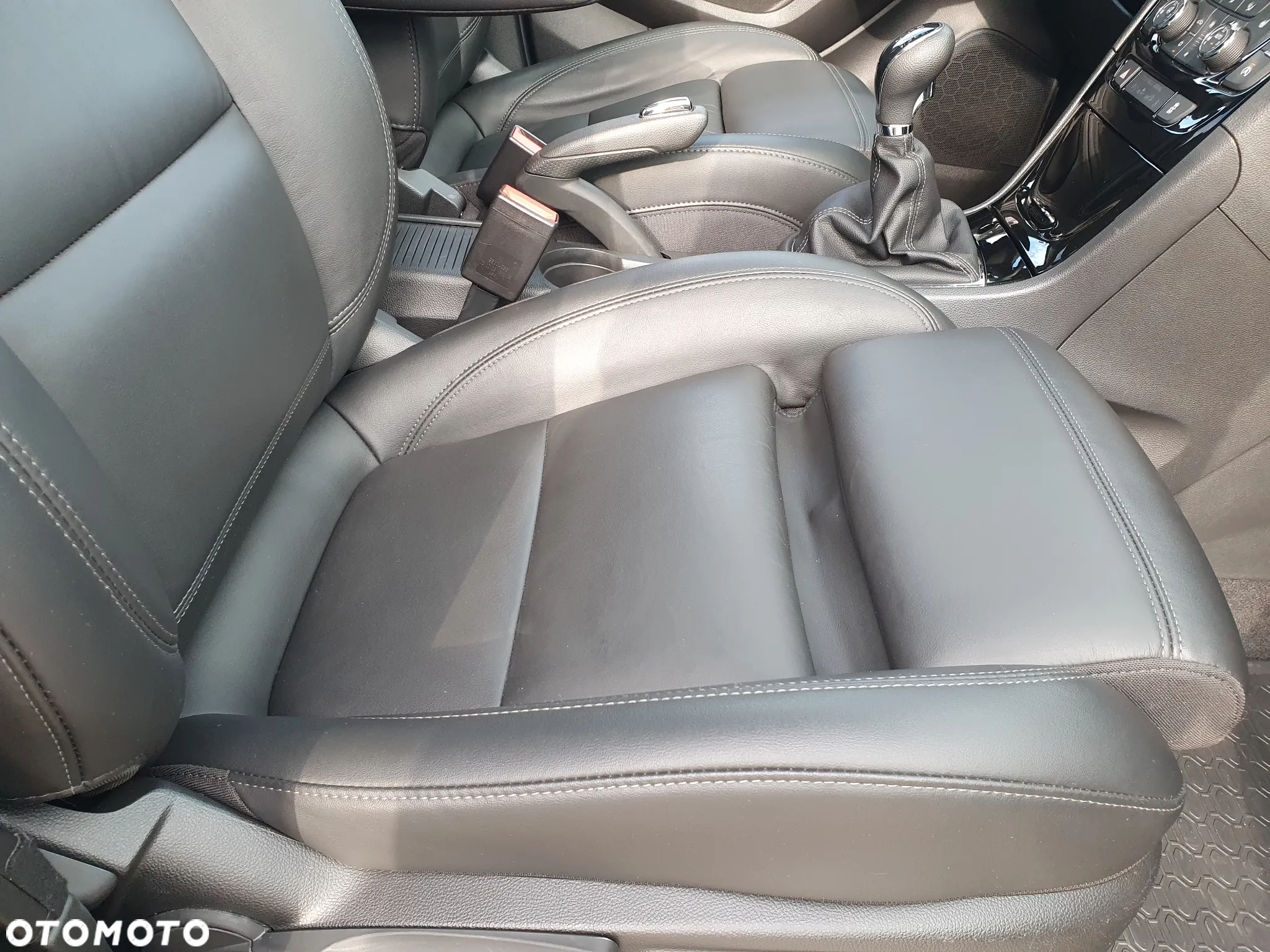 Opel Mokka X 1.4 T Elite S&S - 23