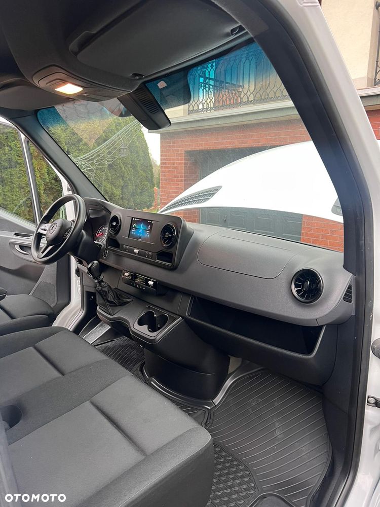 Mercedes-Benz SPRINTER 315 - 10