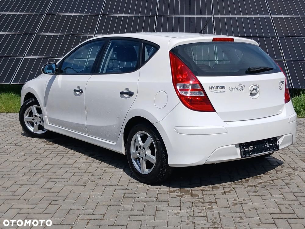 Hyundai i30 1.4 FIFA WM Edition - 1