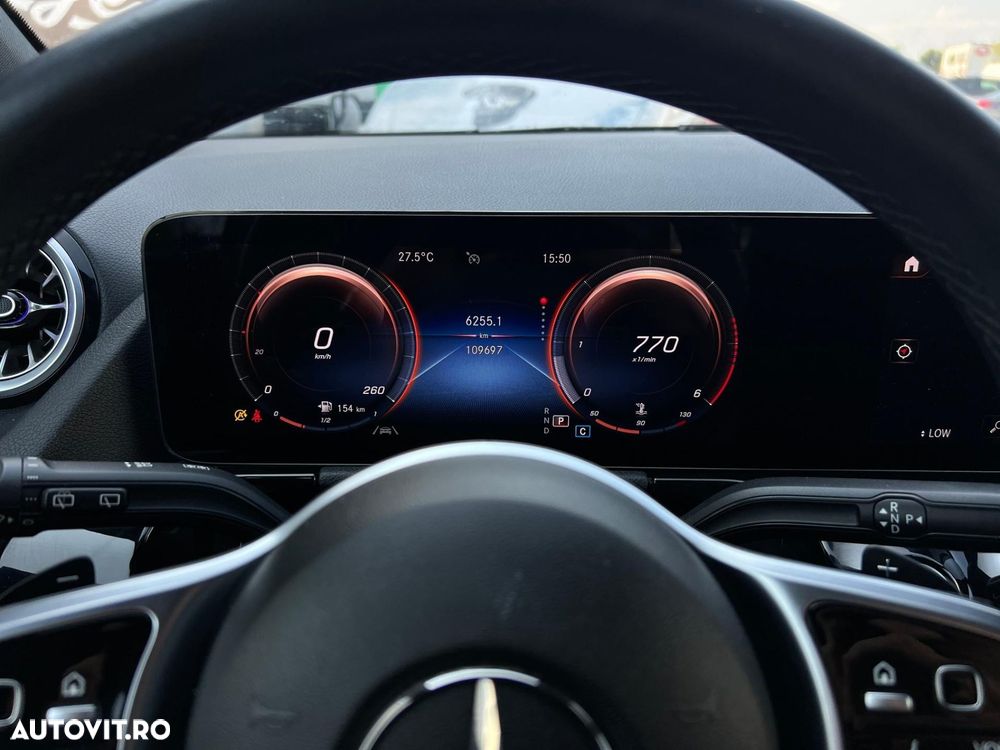 Mercedes-Benz GLA 200 d 8G-DCT Progressive - 22
