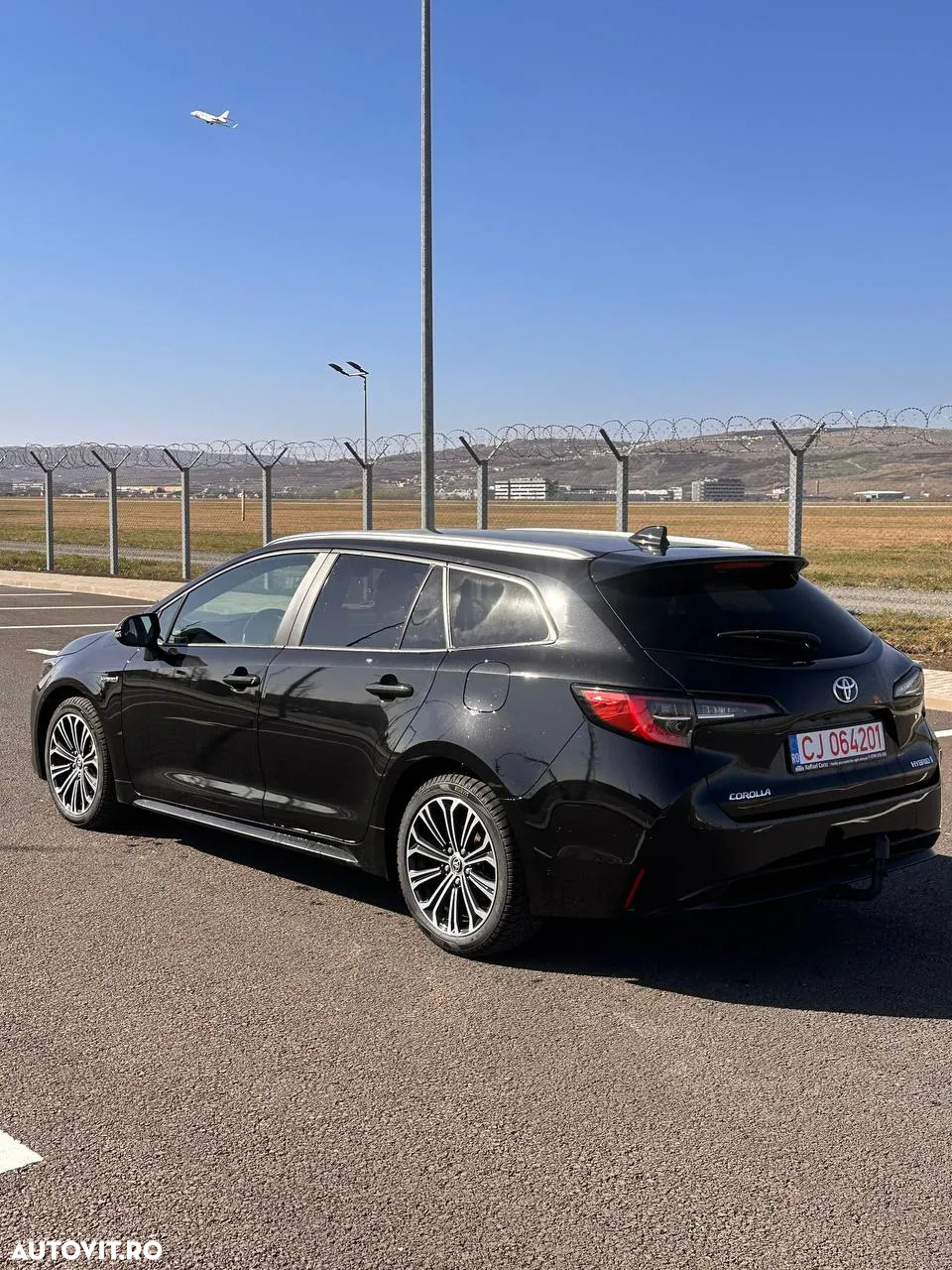 Toyota Corolla 1.8 Hybrid Touring Sports Club - 11