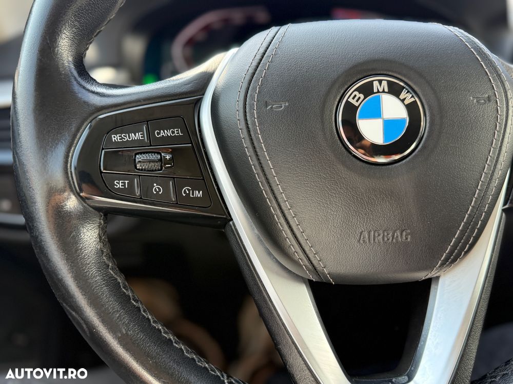 BMW Seria 5 520d AT MHEV - 6