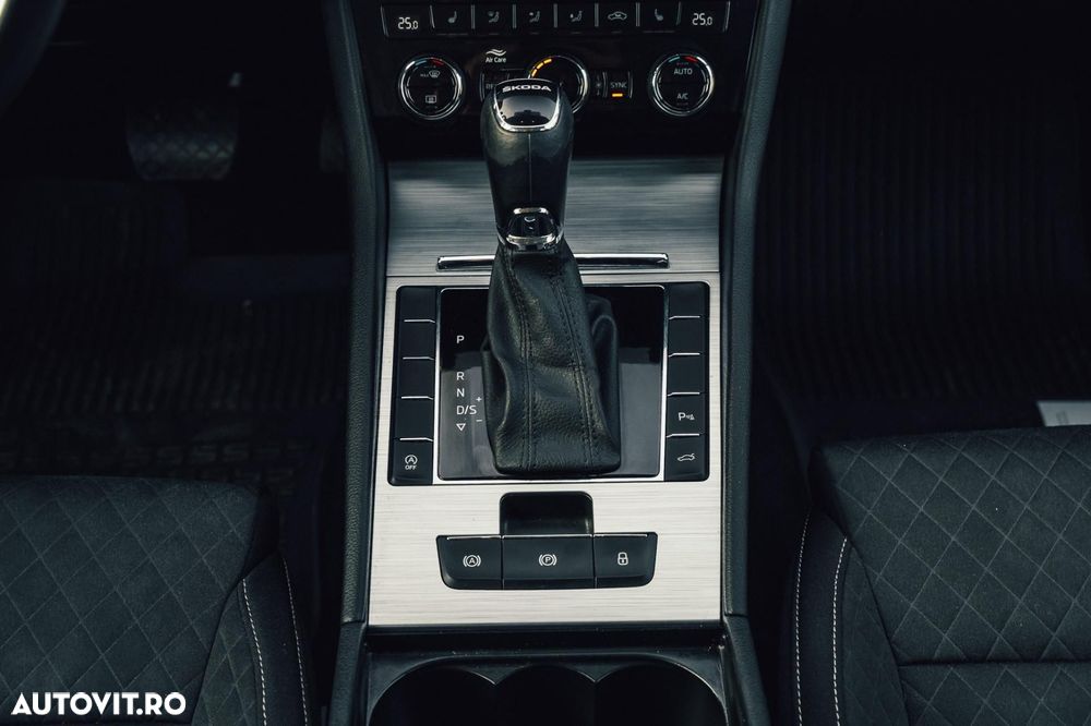 Skoda Superb - 11