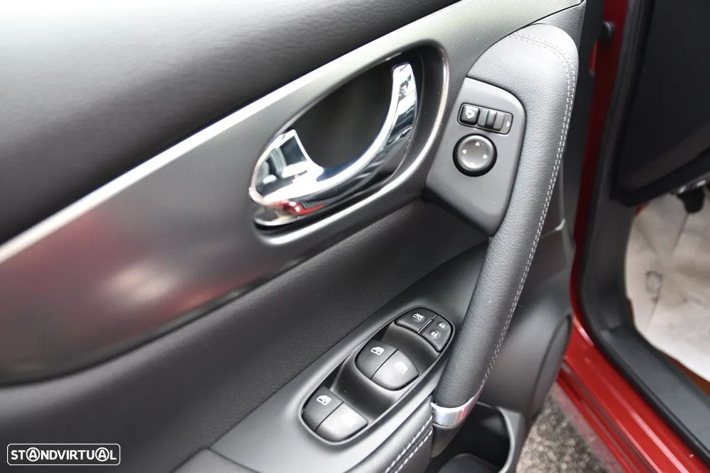 Nissan Qashqai 1.5 dCi Tekna - 10