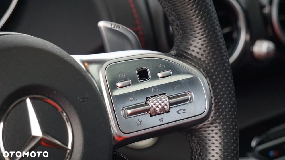 Mercedes-Benz AMG GT Speedshift 7G-DCT - 32