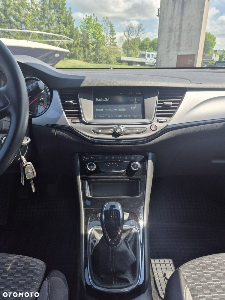 Opel Astra - 12