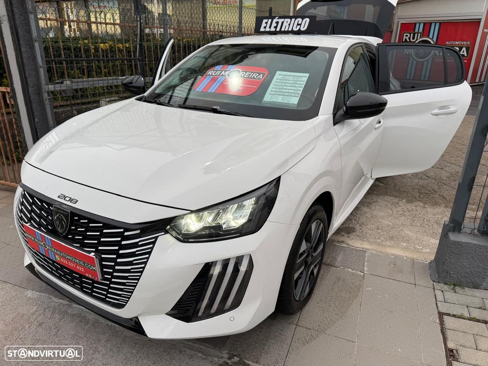 Peugeot e-208 - 4