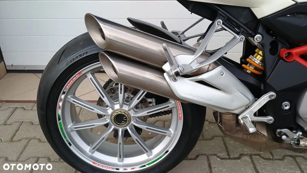 MV AGUSTA Brutale - 32