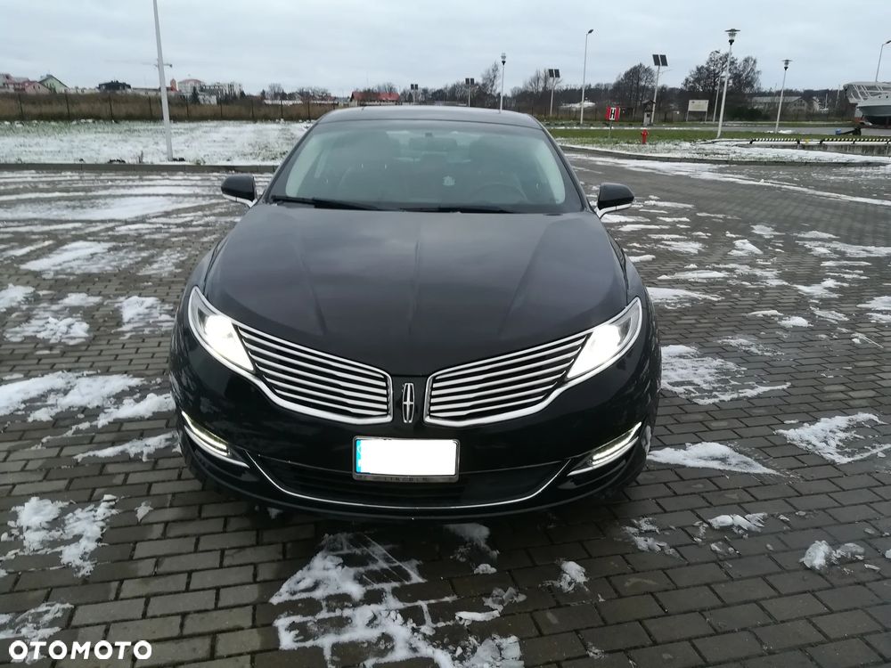 Lincoln MKZ - 1