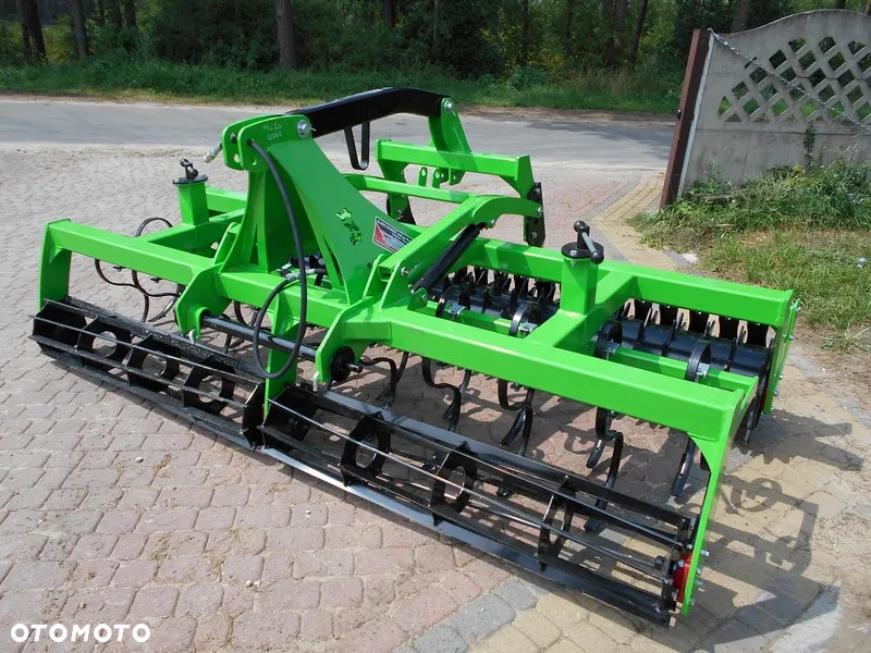 OD RĘKI Agregat uprawowo-siewny 2,5/2,7/3m HYDROPACK kultywator z wałkiem - 4