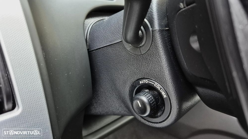 Jaguar XF Sportbrake 2.2 - 25