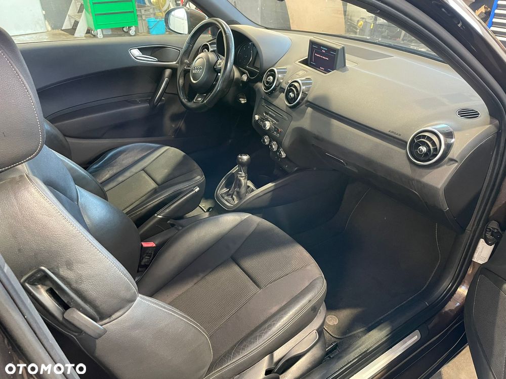 Audi A1 3-drzwiowe 1.6 TDI S line Sportpaket - 10