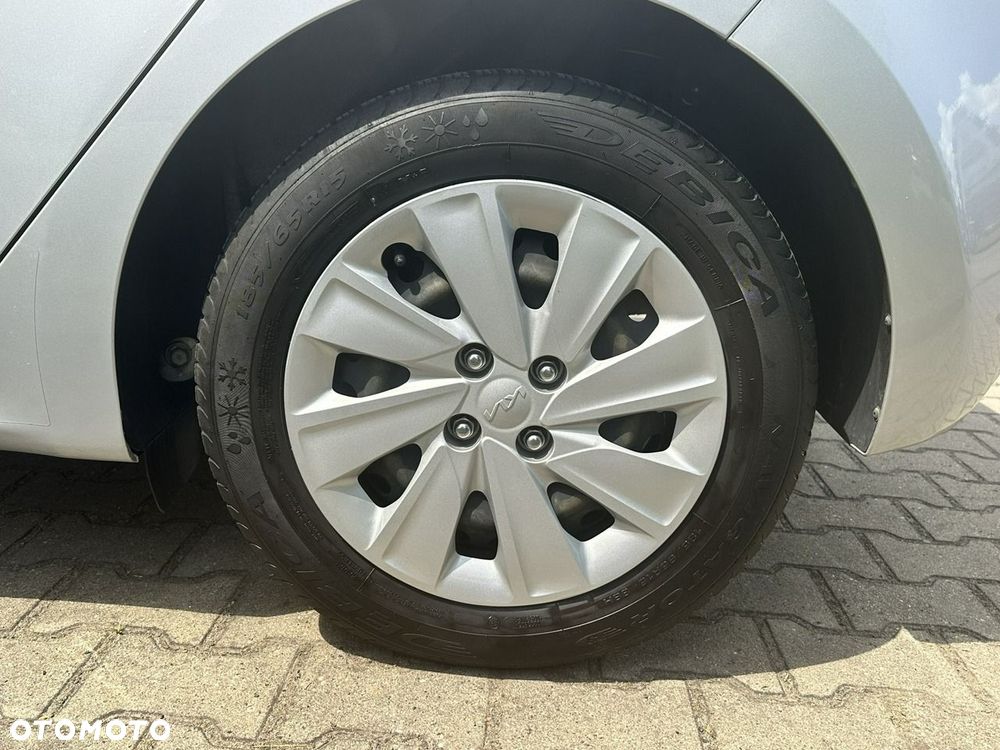 Kia Rio - 14