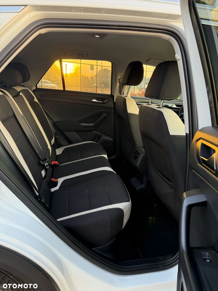 Volkswagen T-Roc 1.5 TSI ACT Premium - 15